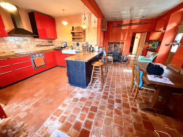 MAISON 120 M2 + HANGAR 330 M2 TOUTRY