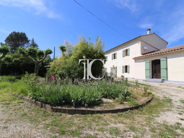 Maison 122 m² hab sur terrain clos 2210 m² avec puits et forage