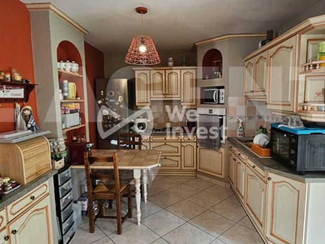 Maison 122 m² sur grand terrain de 6 210 m² – Calme, confort