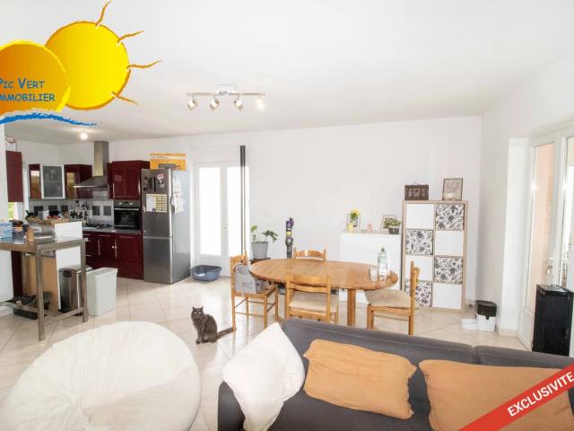 Maison 123m², 7pc, véranda, terrain arboré