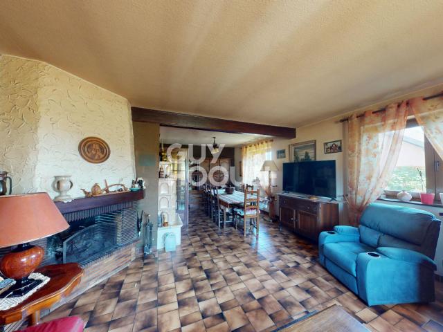 Maison 12 ares secteur recherché proche SUISSE