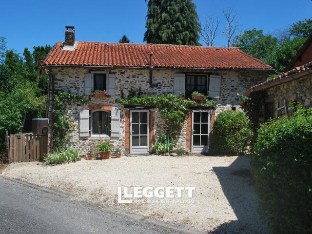 Maison 12 pièces 140 m²