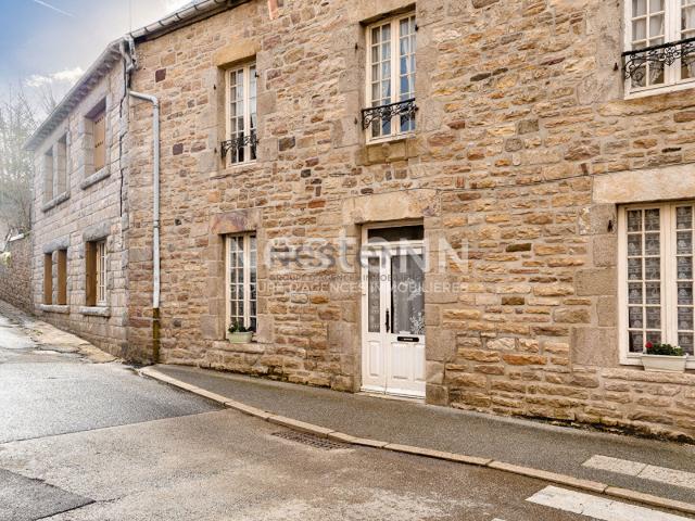 Maison 12 pièces 163 m²