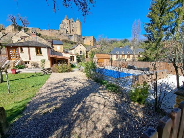 Maison 12 pièces 170 m²
