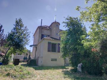Maison 12 pièces 174 m²