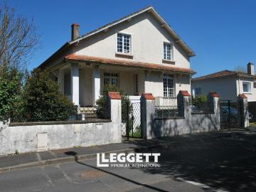 Maison 12 pièces 182 m²
