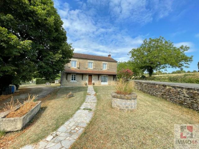 Maison 12 pièces 139 m²