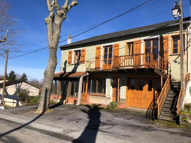 Maison 12 pièces 240 m²