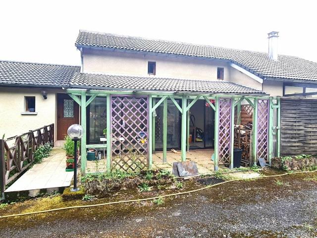 Maison 12 pièces 240 m²