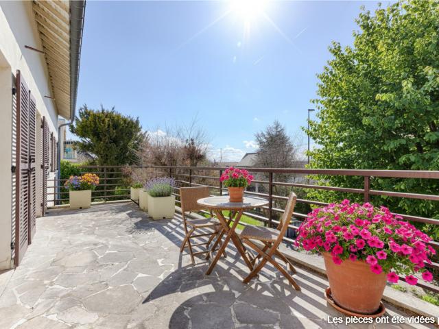 Maison 12 pièces 247 m²