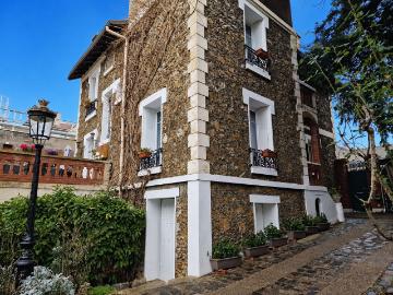 Maison 12 pièces 249 m²