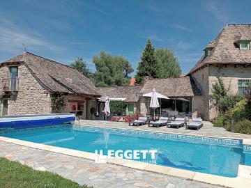 Maison 12 pièces 250 m²