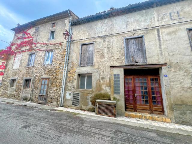 Maison 12 pièces 250 m²