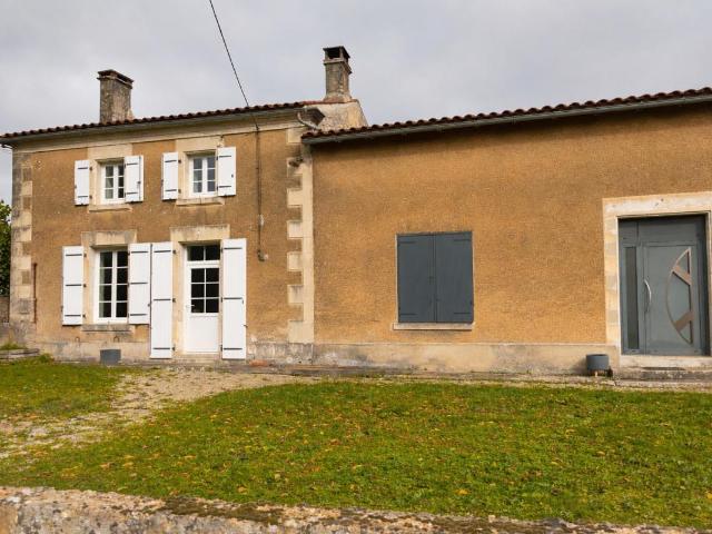 Maison 12 pièces 250 m²