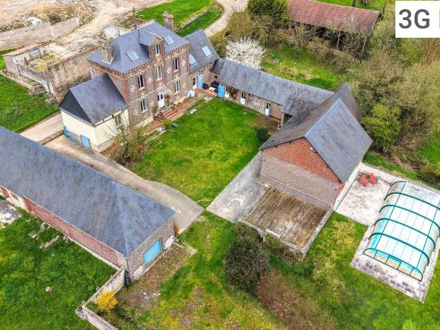 Maison 12 pièces 259 m²