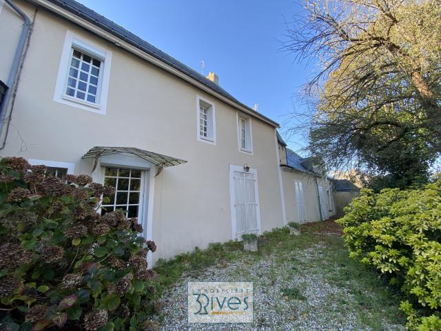 Maison 12 pièces 259 m²