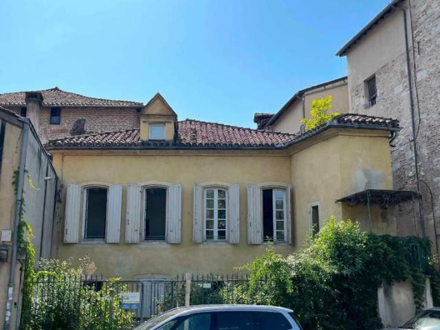 Maison 12 pièces 260 m²