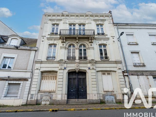 Maison 12 pièces 300 m²