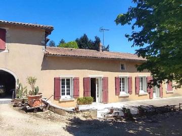 Maison 12 pièces 260 m²