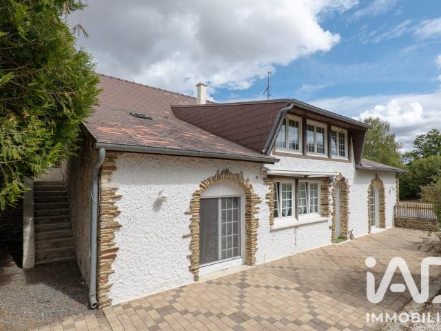 Maison 12 pièces 266 m²