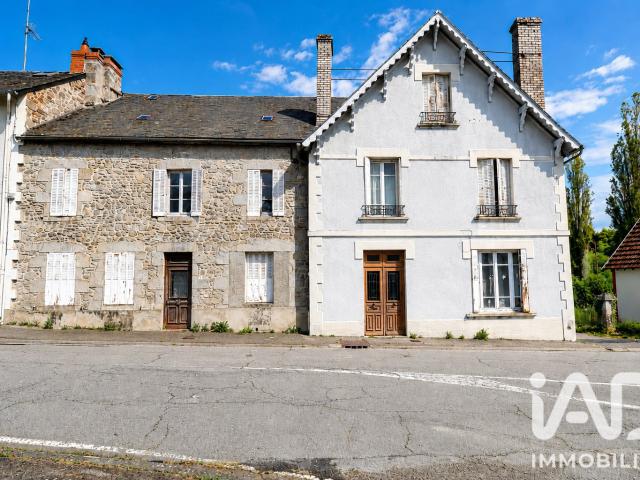 Maison 12 pièces 266 m²