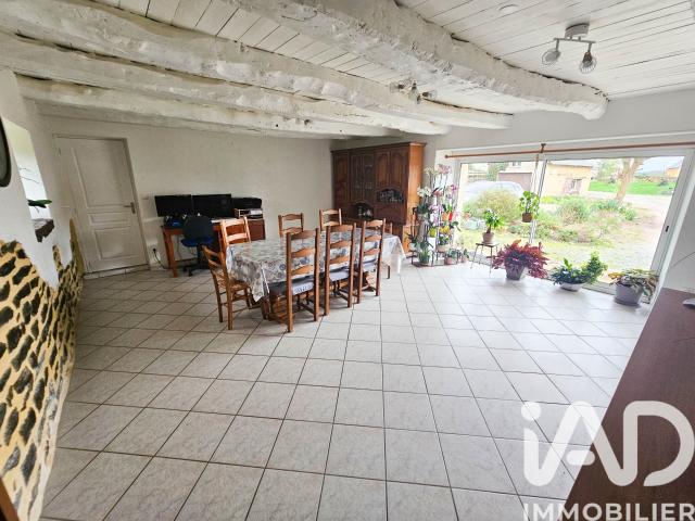 Maison 12 pièces 269 m²