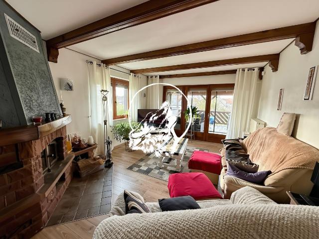Maison 12 pièces 273 m²
