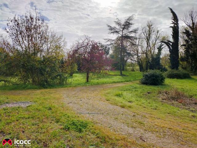 Maison 12 pièces 270 m²