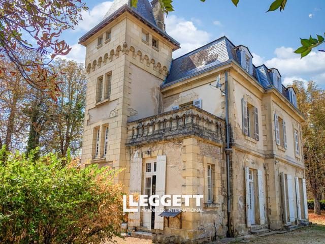 Maison 10 pièces 279 m²