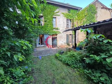 Maison 12 pièces 280 m²