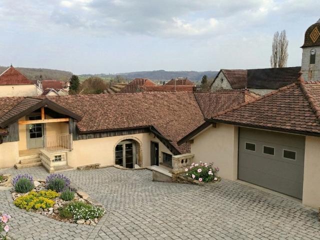 Maison 12 pièces 280 m²