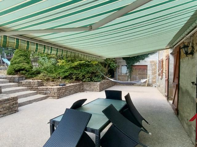 Maison 12 pièces 281 m²