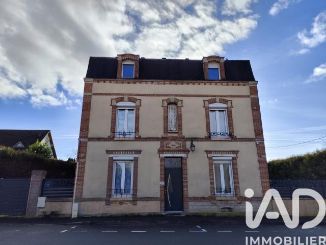 Maison 12 pièces 284 m²