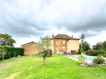 Maison 12 pièces 285 m²