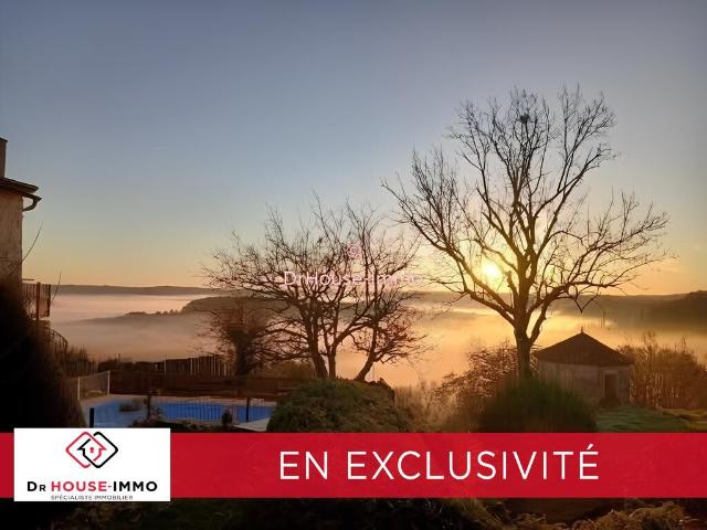Maison 12 pièces 286 m²