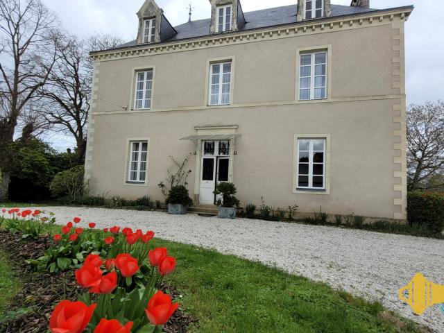 Maison 12 pièces 290 m²