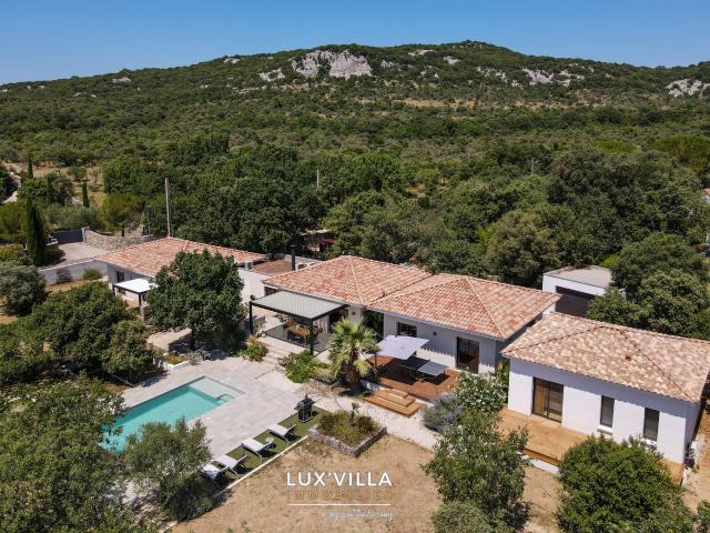 Maison 12 pièces 290 m²