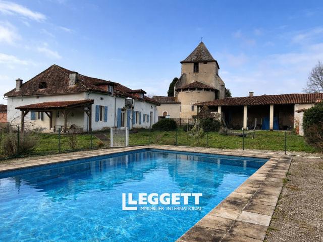 Maison 12 pièces 297 m²