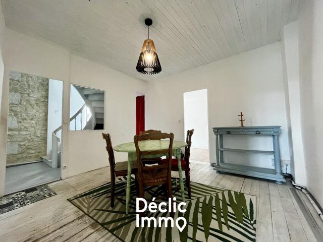 Maison 12 pièces 200 m²