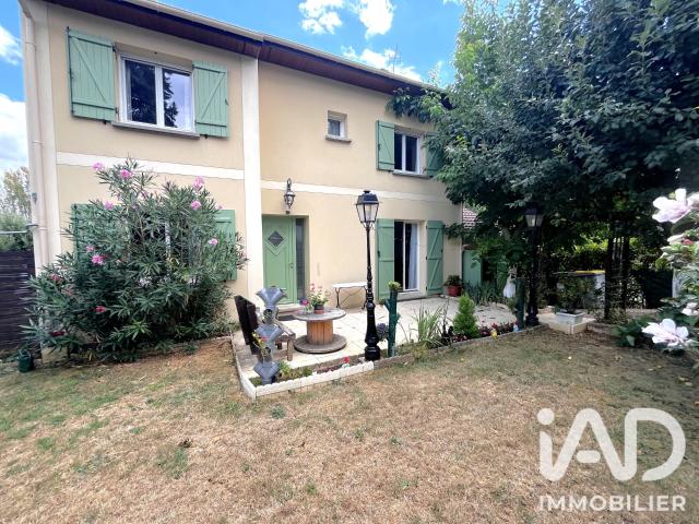Maison 12 pièces 200 m²