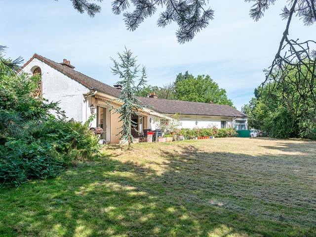 Maison 12 pièces 205 m²