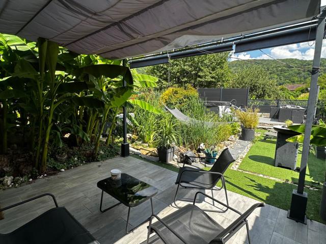 Maison 12 pièces 211 m²