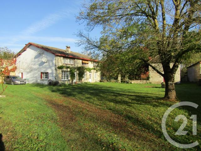 Maison 12 pièces 215 m²