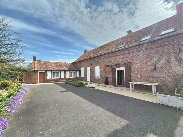 Maison 12 pièces 220 m²