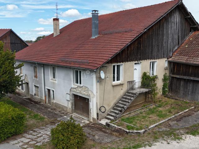Maison 12 pièces 221 m²
