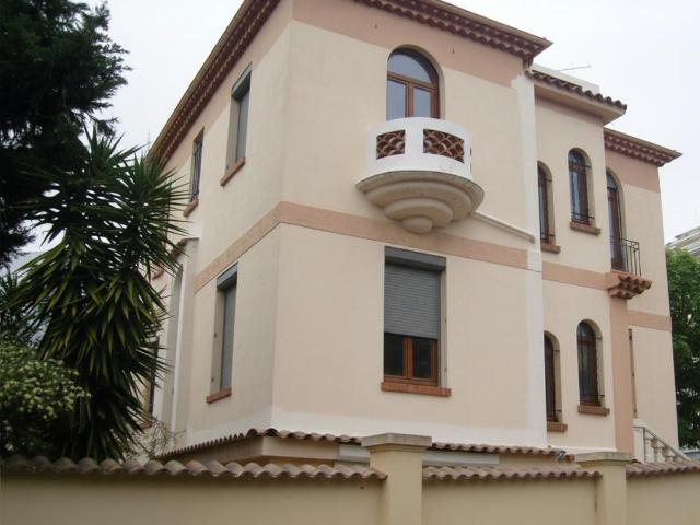 Maison 12 pièces 225 m²