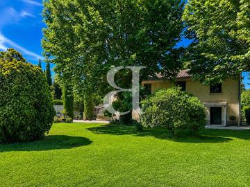 Maison 12 pièces 226 m²