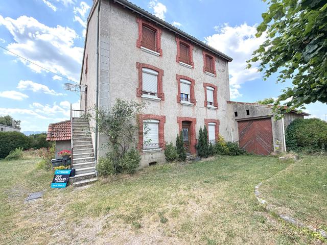 Maison 12 pièces 226 m²