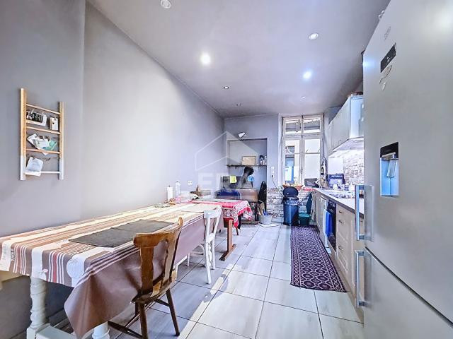 Maison 12 pièces 228 m²