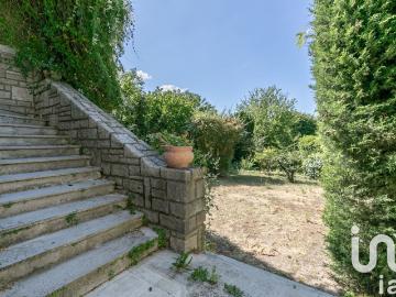 Maison 12 pièces 230 m²